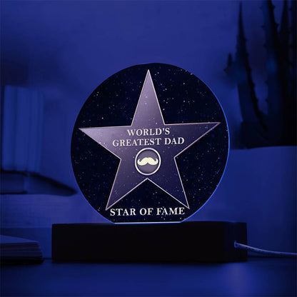 The world´s greatest Dad get the star of fame on father´s day, birthday or an other occasions that call for celebration.