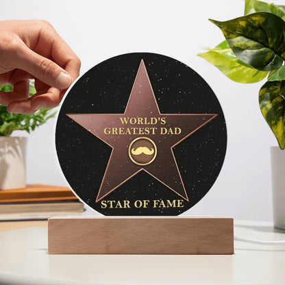 The world´s greatest Dad get the star of fame on father´s day, birthday or an other occasions that call for celebration.